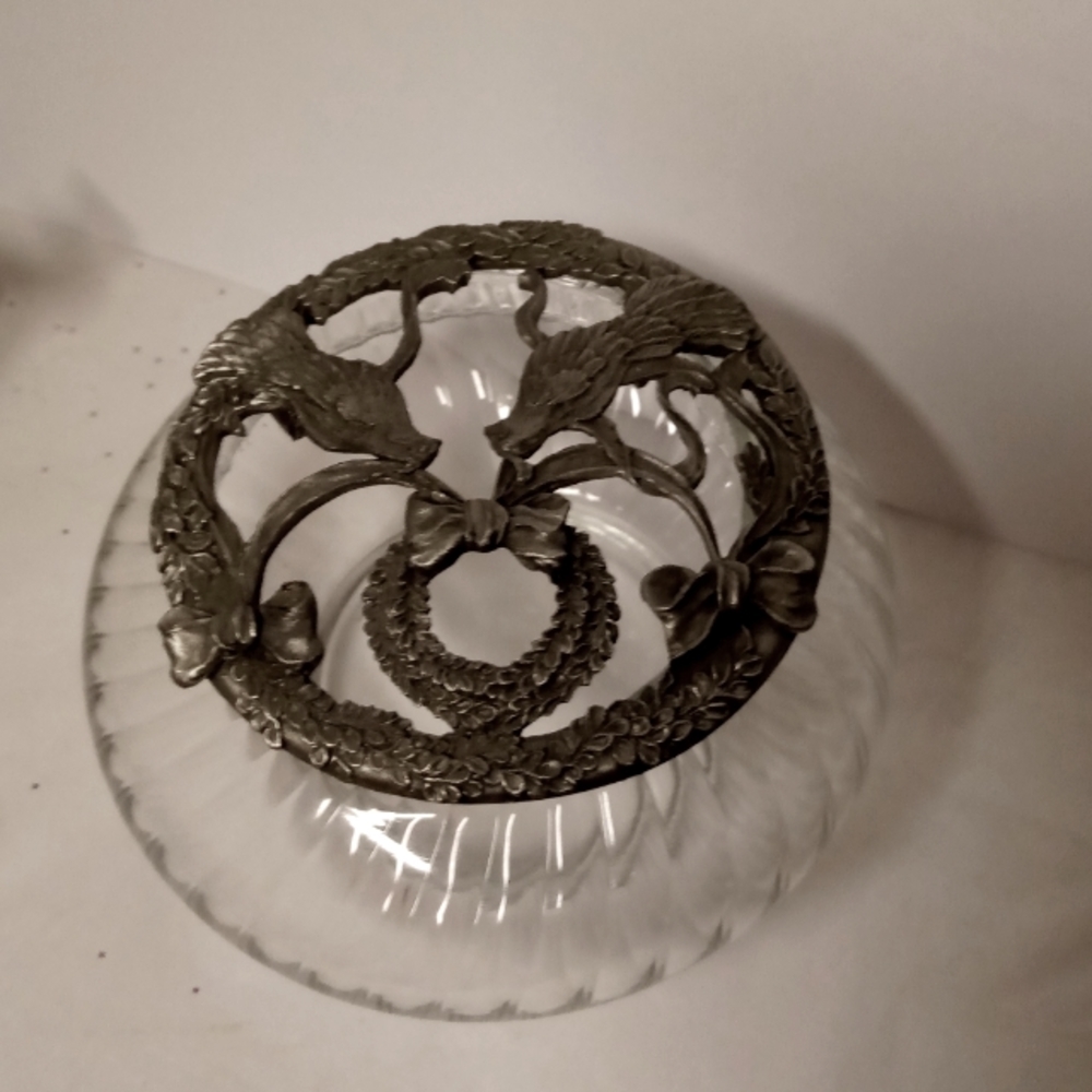 Vintage Rawcliffe Ribb Glass Potpourri Jar with Pewter Lid